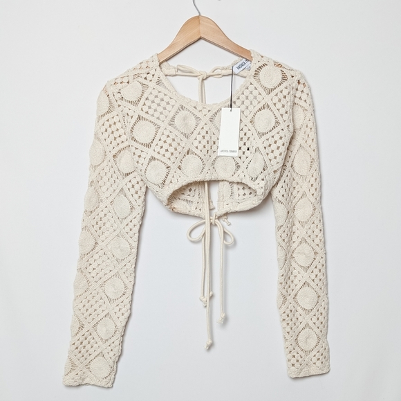 NWT ANDREA IYAMAH Hira Crochet Top in Chalk Crop Cover Up S Small - Picture 6 of 12
